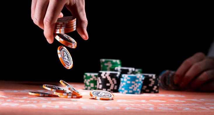 Jouer sans parier pour de l'argent réel est une façon amusante d'apprendre le Blackjack.